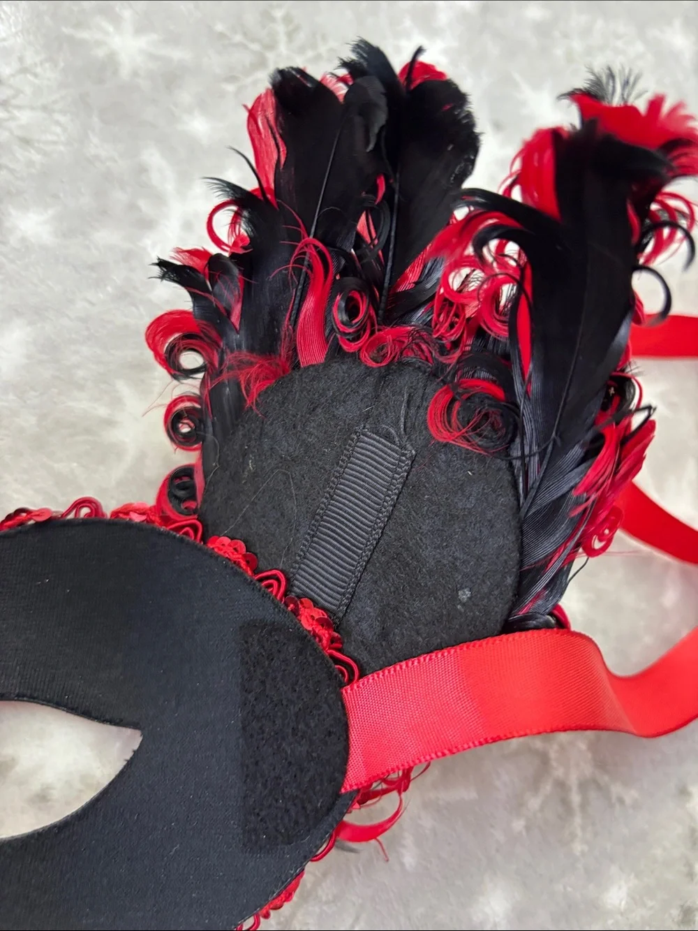 Red Feathered Satin Masquerade Mask - Elegant Party Eye Mask